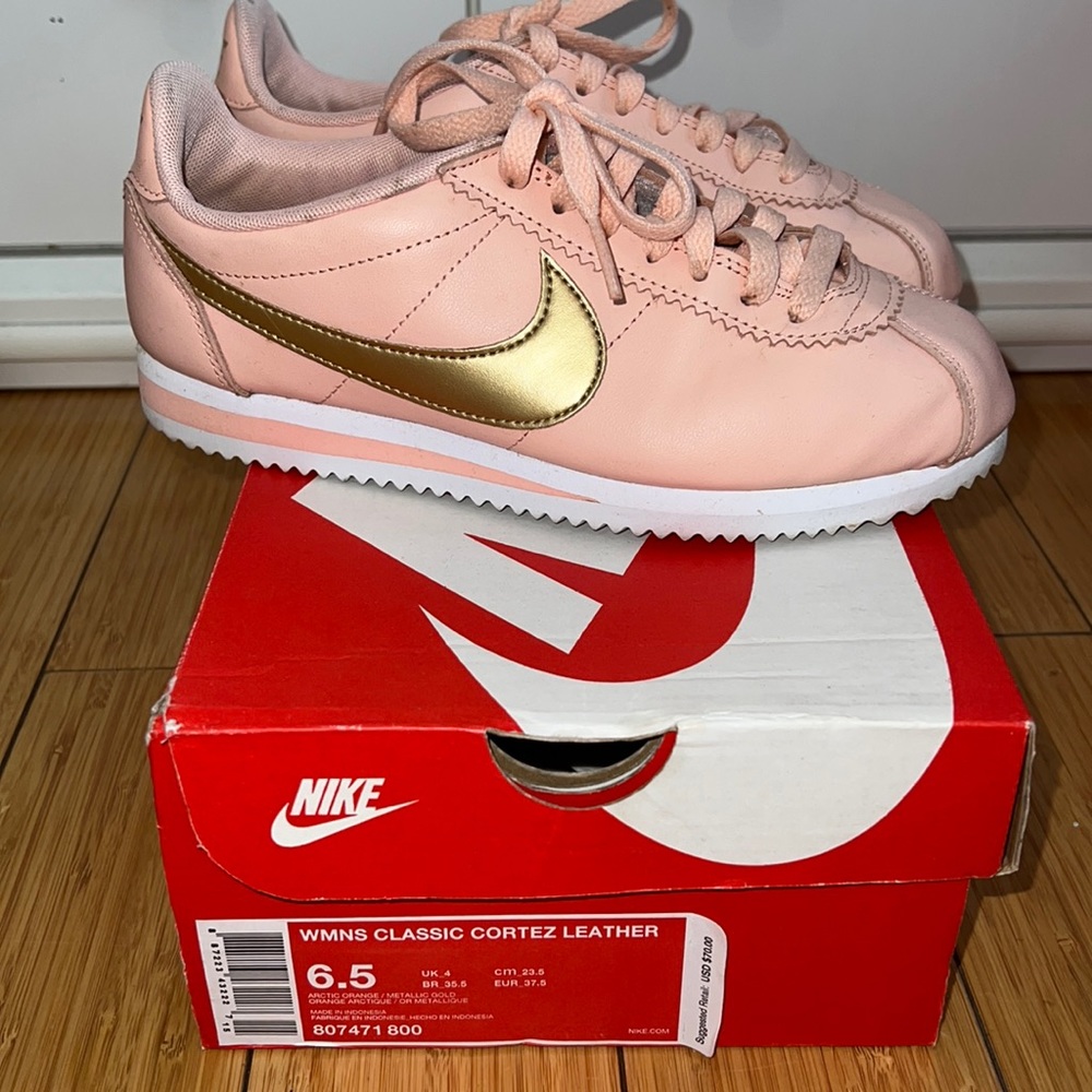 Nike Cortez | Womens size 6.5